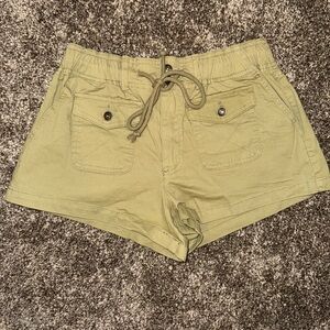 Olive Green Cargo Shorts Size Small